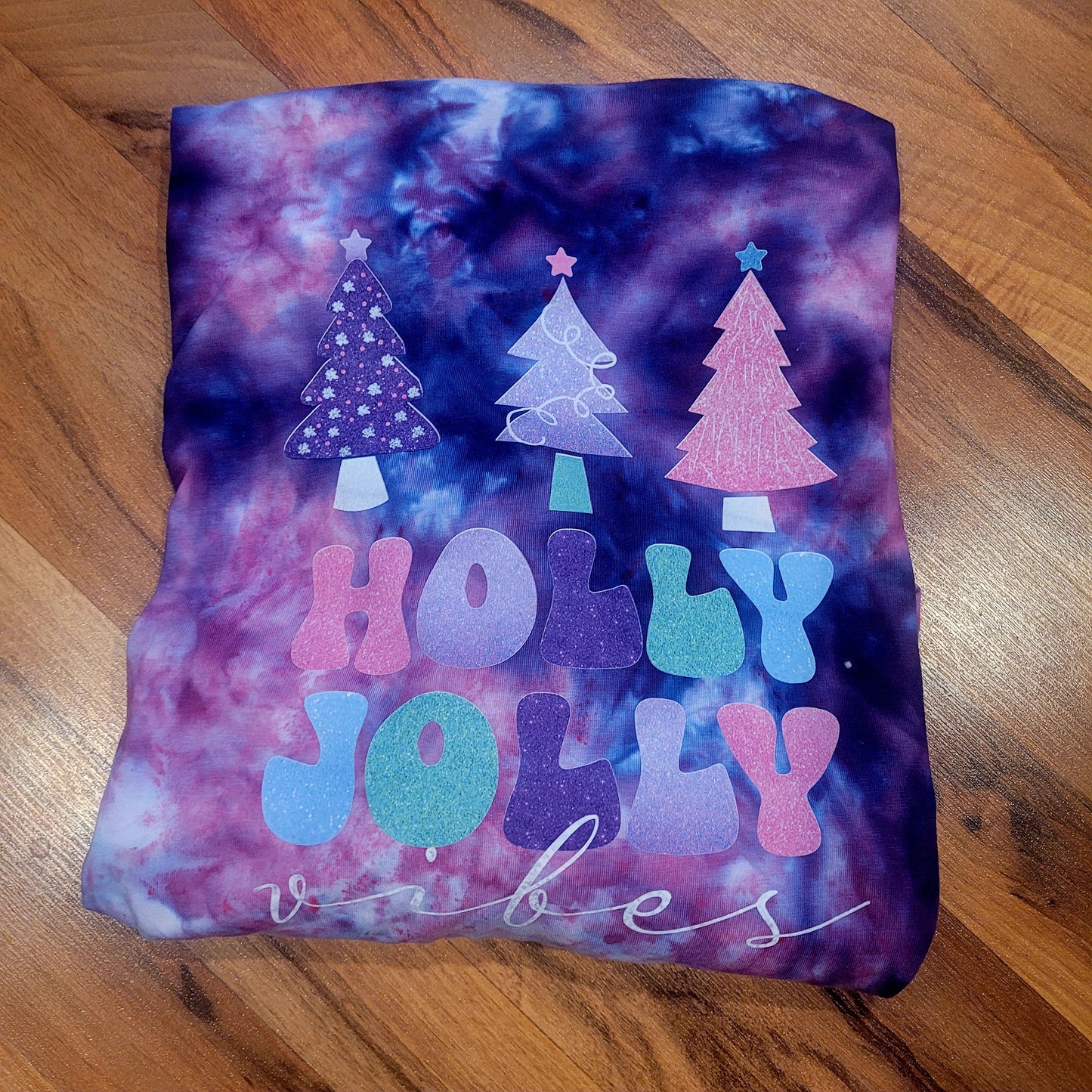 Holly Jolly Vibes Ice Dye Hydrangea